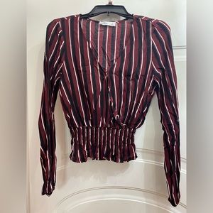 Brand-Hollister Blouse, Colors- Brown/Black/White. Size-Small